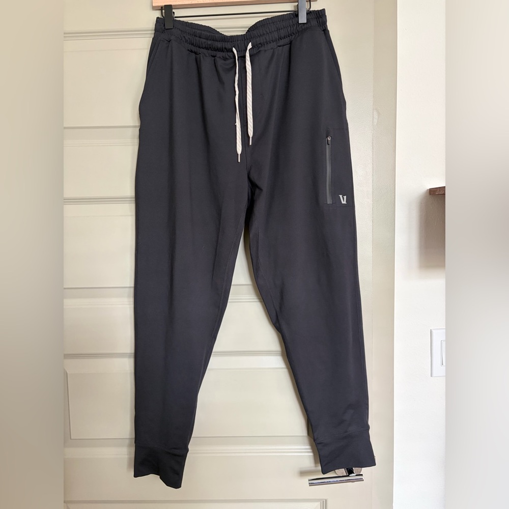Vuori Jogger Pants